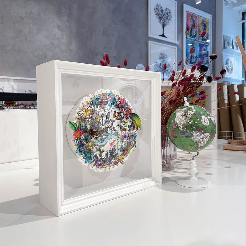 Circular Modern Lundunar Kort - Grænn - Original Artwork 2023 - Kristjana S Williams Studio